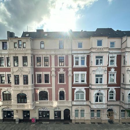 Exklusives Apartment Im Historischen Wohnhaus Mit Kamin, Bad & Viel Platz Bremerhaven Exterior foto